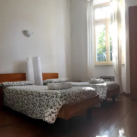 Ξενοδοχείο Firenze 3*