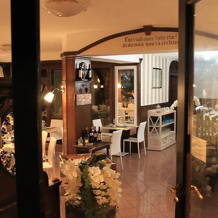 Готель Firenze 3*